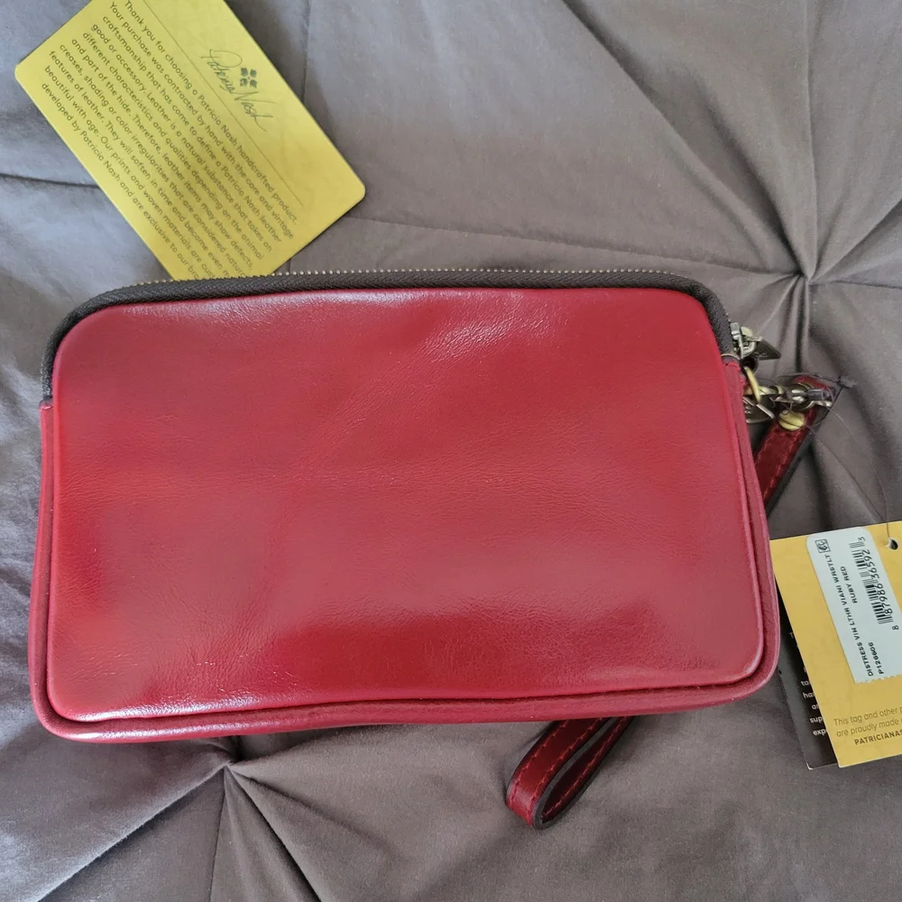 Patricia Nash Red Leather Wristlet Clutch - Picture 3 of 9